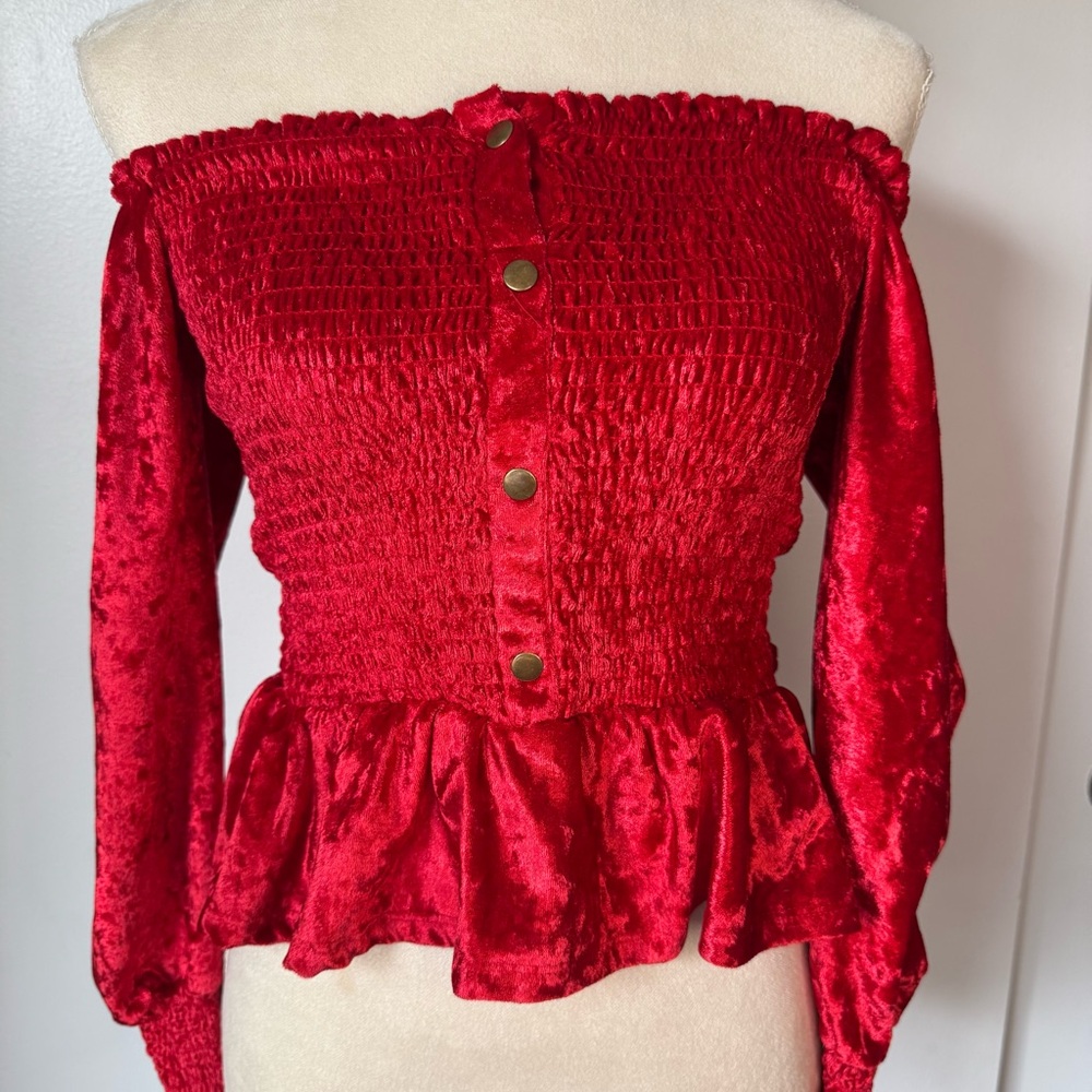 Fashion Nova Velvet Crop Top Off Shoulder Buttons Smocked Small Milkmaid